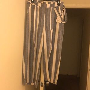 Navy blue and white capris